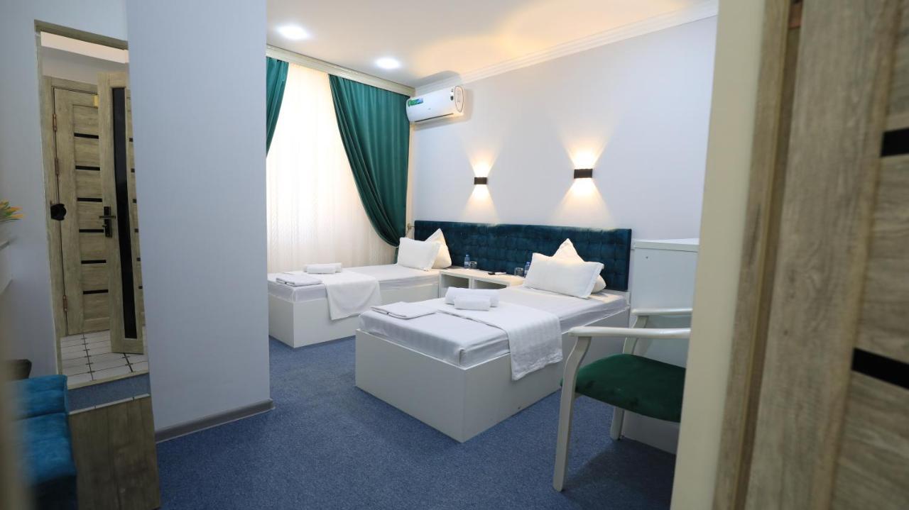 Sharq Hotel Ургенч Екстер'єр фото