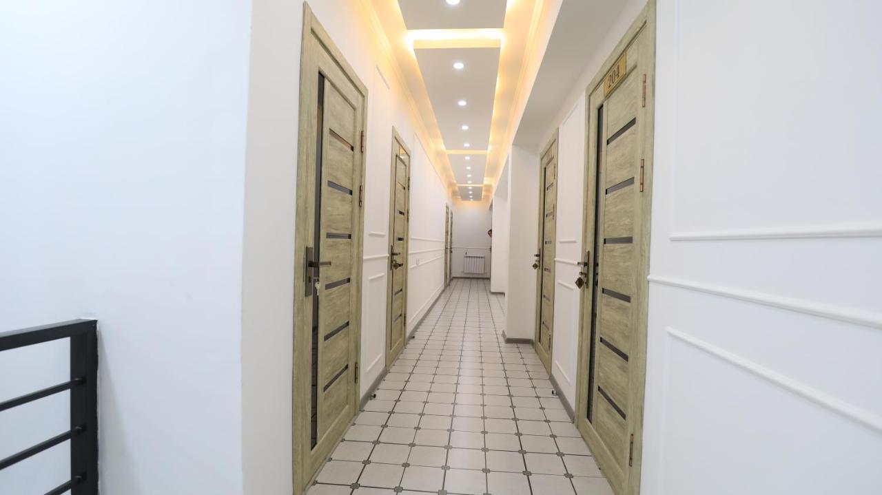 Sharq Hotel Ургенч Екстер'єр фото