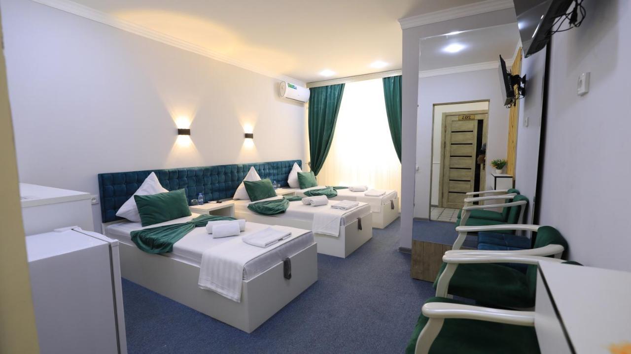 Sharq Hotel Ургенч Екстер'єр фото